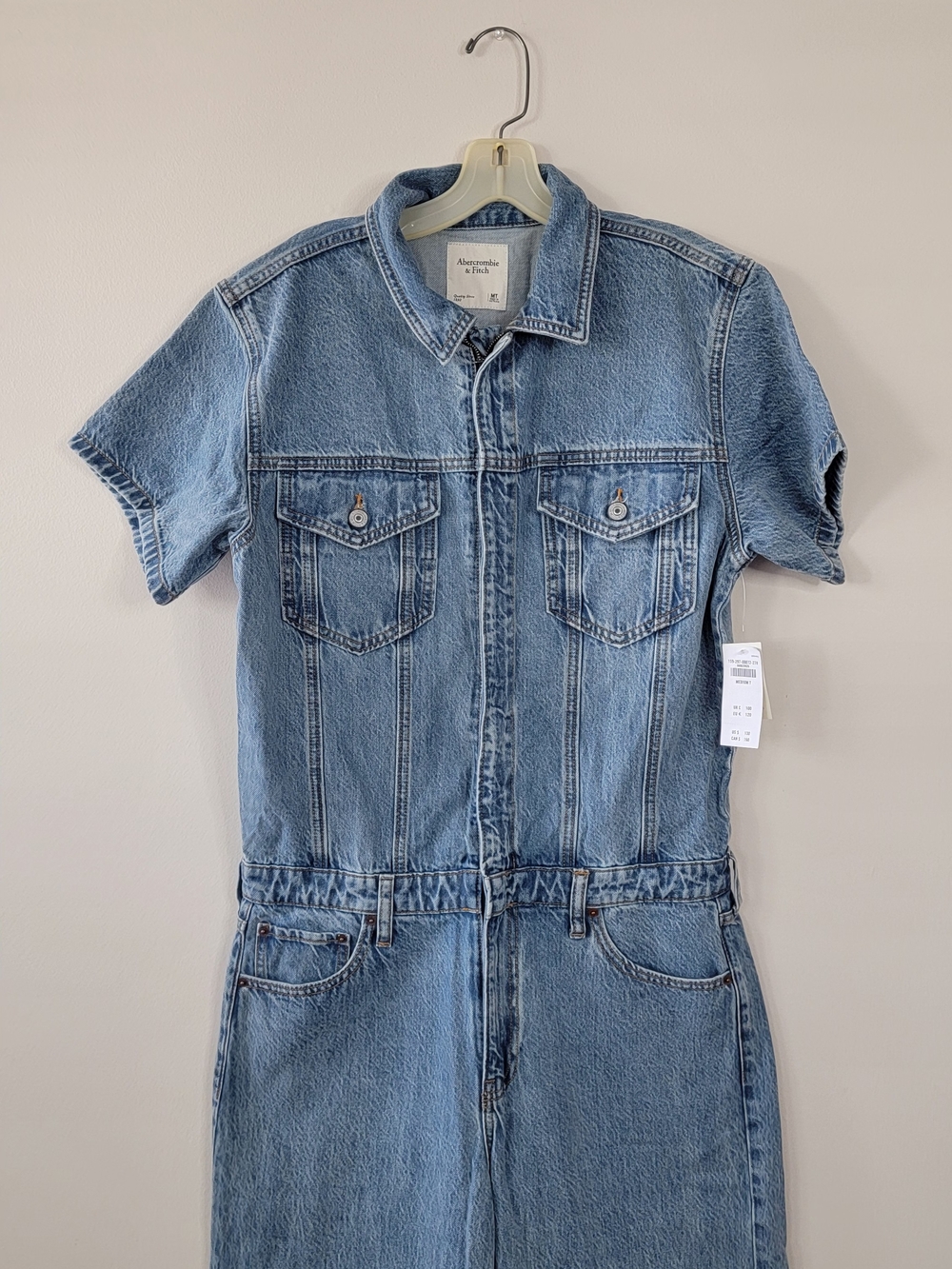 ✨NEW Abercrombie & Fitch 90s Denim Jumpsuit Women's Size M Wide Leg - Picture 2 of 11